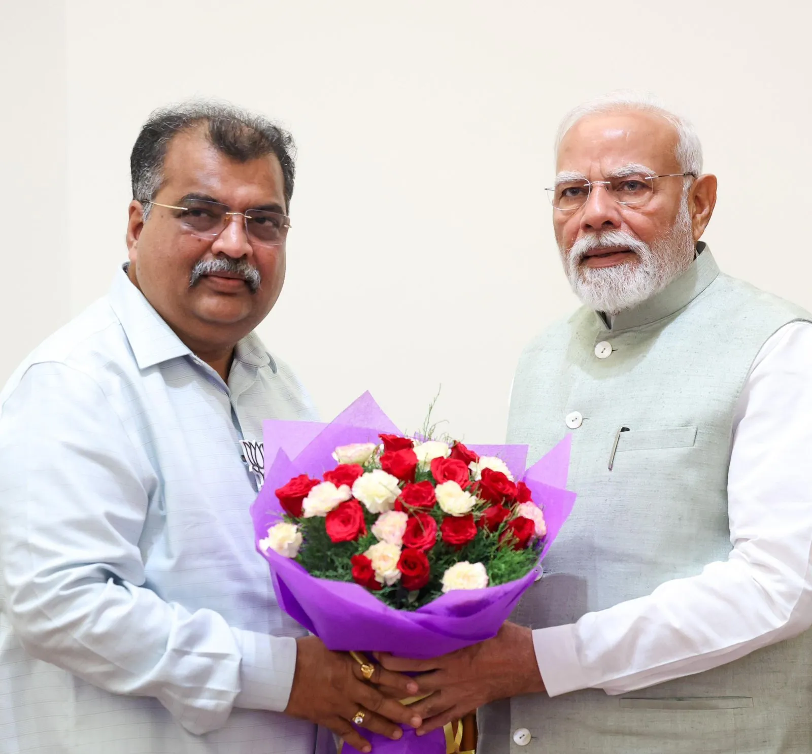 The Global Times | भाजप प्रदेशाध्यक्ष रविंद्र चव्हाण यांनी घेतली...