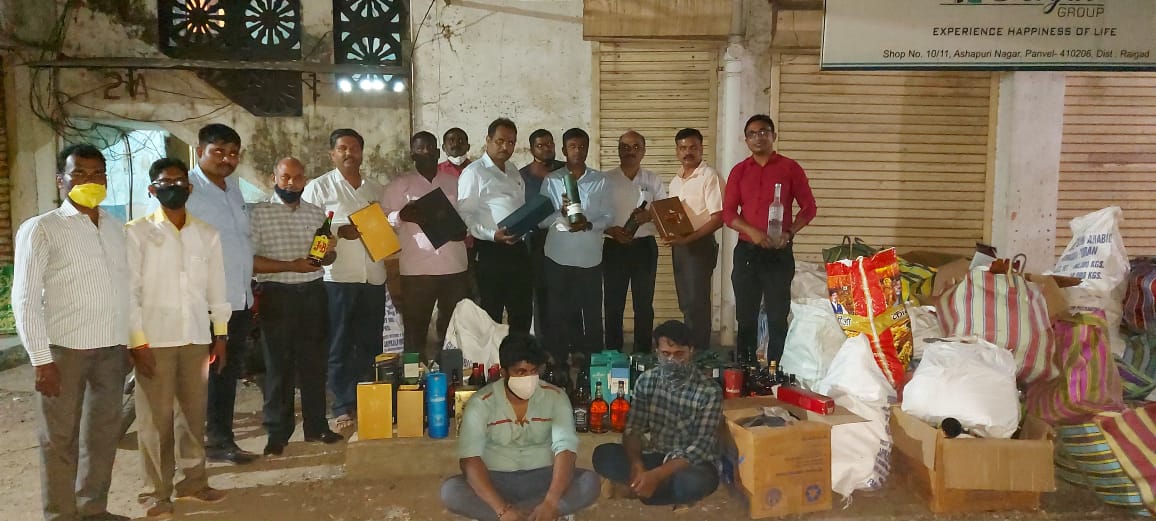 The Global Times | बनावट विदेशी मद्य निर्मिती केंद्रावर छापा