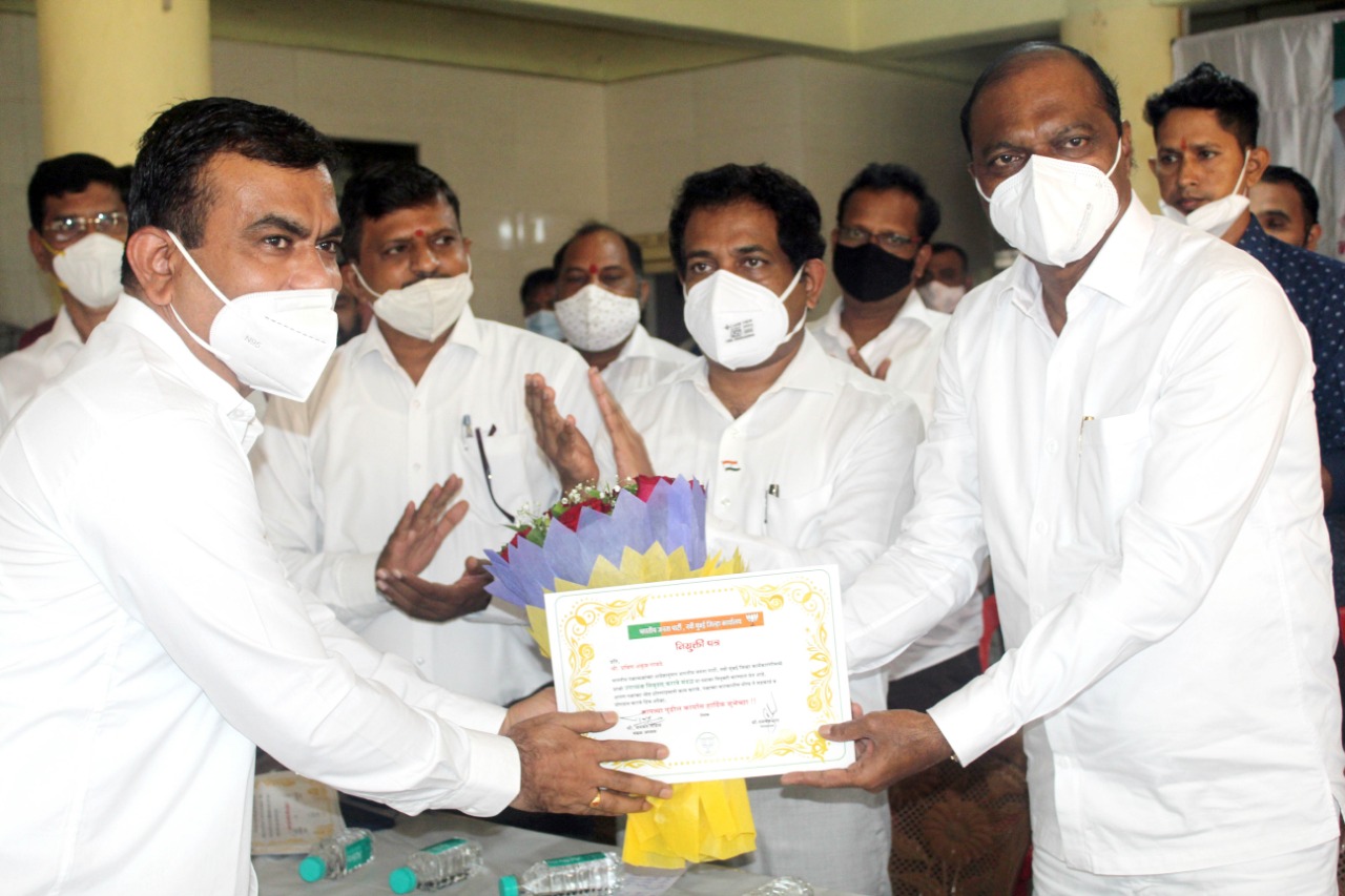 The Global Times | राष्ट्रवादी जिल्हाध्यक्षांचे बंधु प्रविण गावडे यांचा...