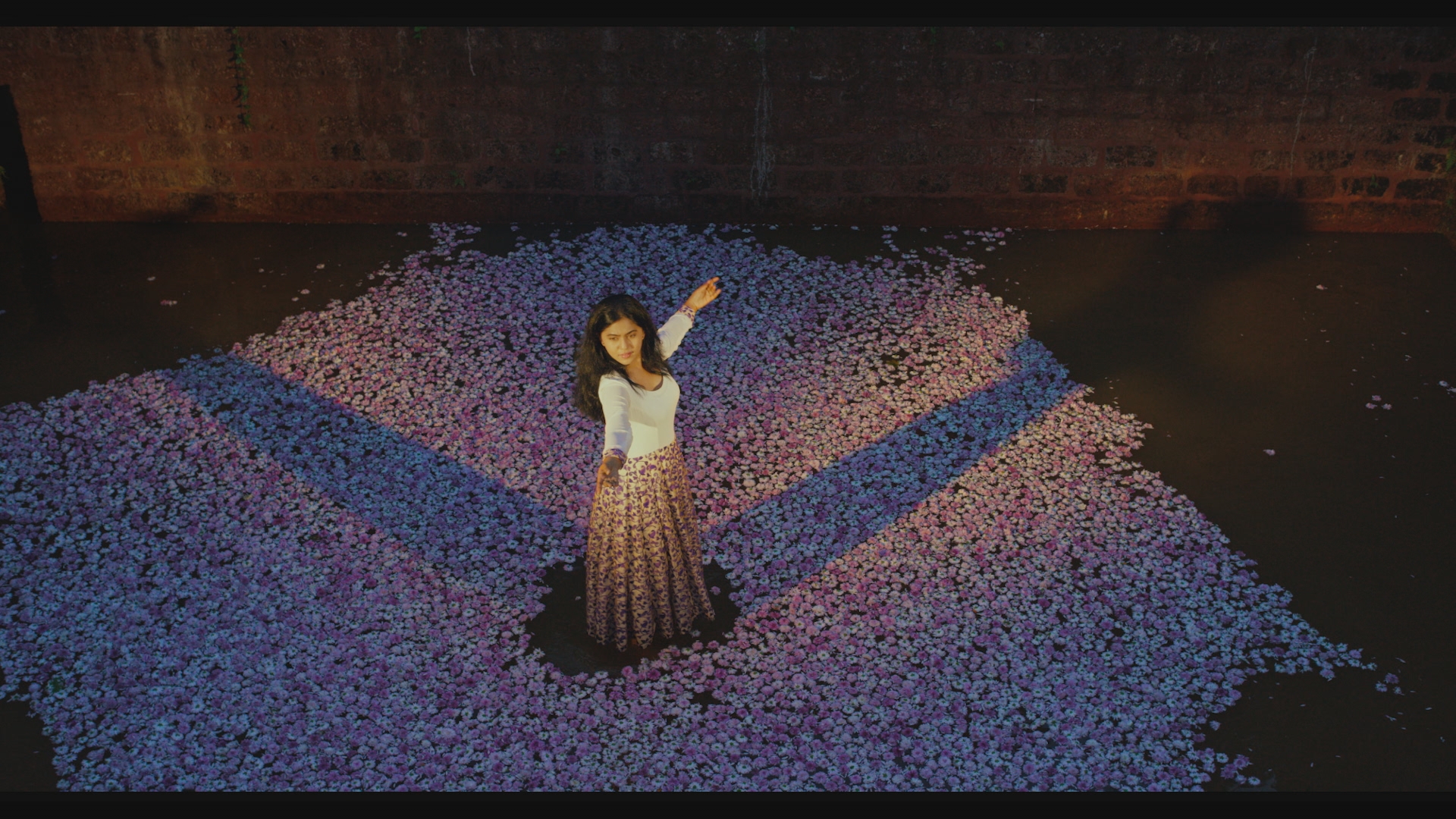 The Global Times | ‘बोगदा’च्या पडद्यामागील मेहनत