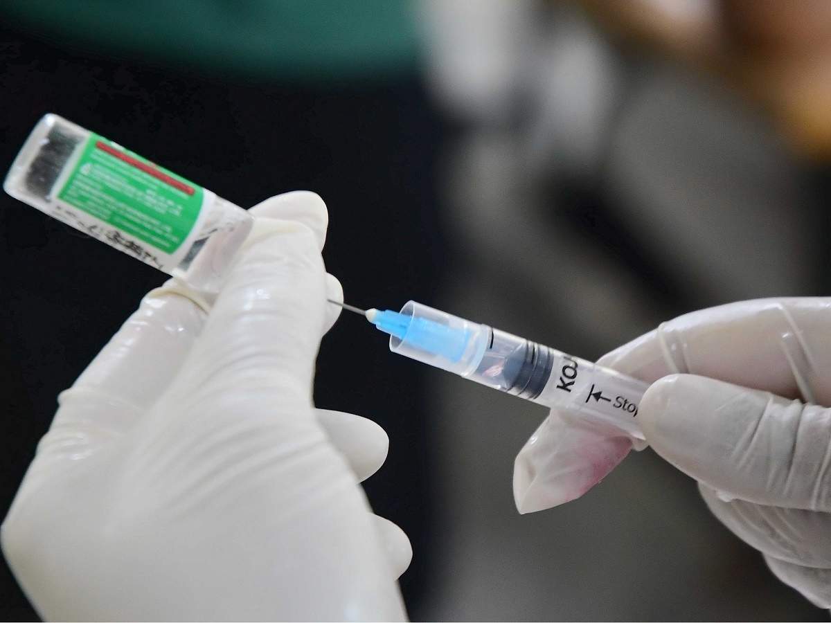 The Global Times | दोन डोस घेतलेल्यांंना महाराष्ट्र प्रवेश सुलभ होणार