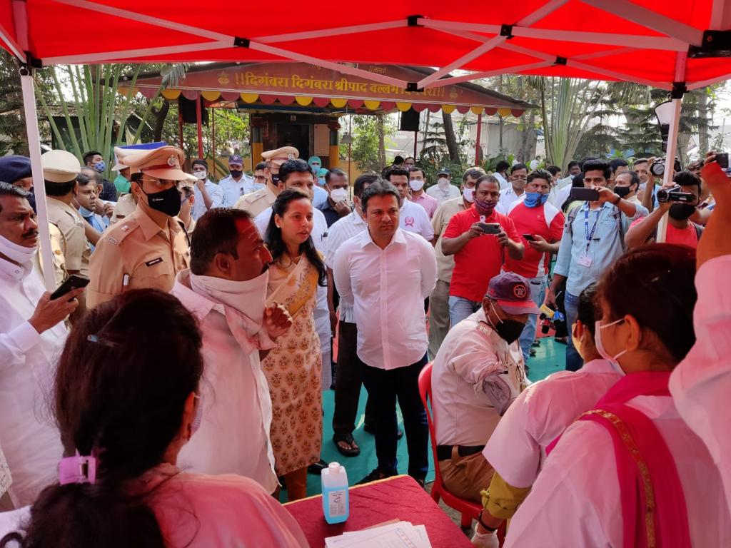 The Global Times | कळंबोलीत रक्तदान शिबिर संपन्न