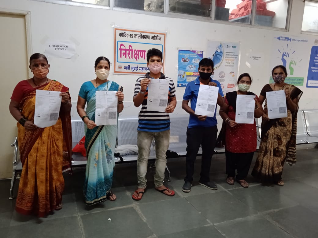 The Global Times | 363 घरकाम करणार्‍यांचे लसीकरण